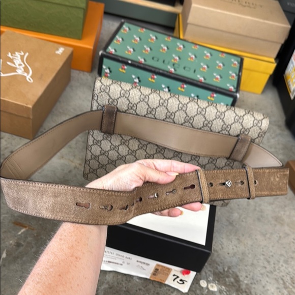 Gucci Dionysus Bumbag Waist Fanny Pack Bag EUC Entrupy Certified GG Monogram - Picture 9 of 16